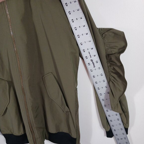 Gianni Bini Dark Khaki Jacket W/Ruffled Back & Sleeves, Size Medium, Utility - Picture 14 of 16